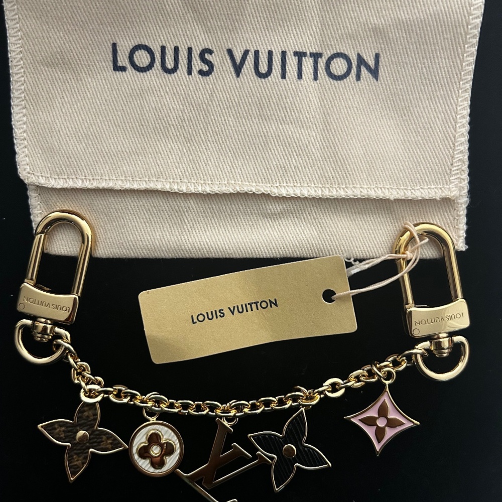 Louis Vuitton Bag Charm Chain